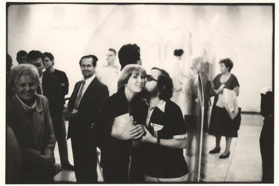 vlevo Jiřina Medková, uprostřed Jana Drlíková a Jiří Valoch